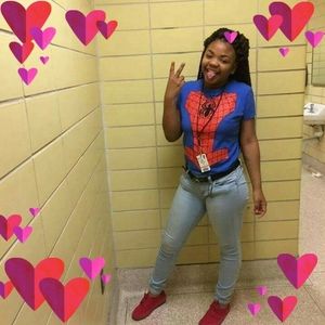 Meet your Posher, Ericca